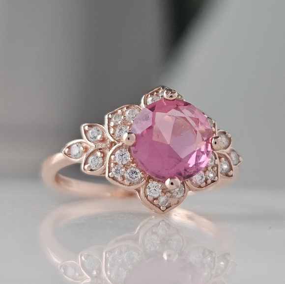 Pink Gemstone Flower ring, 925 Sterling Silver, 18k rose gold Charmed Aroma - Picture 9 of 15